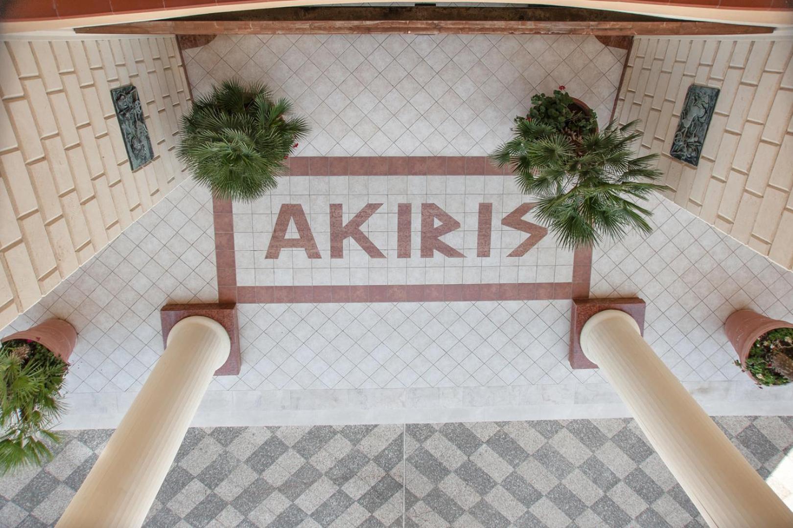 Готель Centro Turistico Akiris Нова-Сірі-Маріна Екстер'єр фото